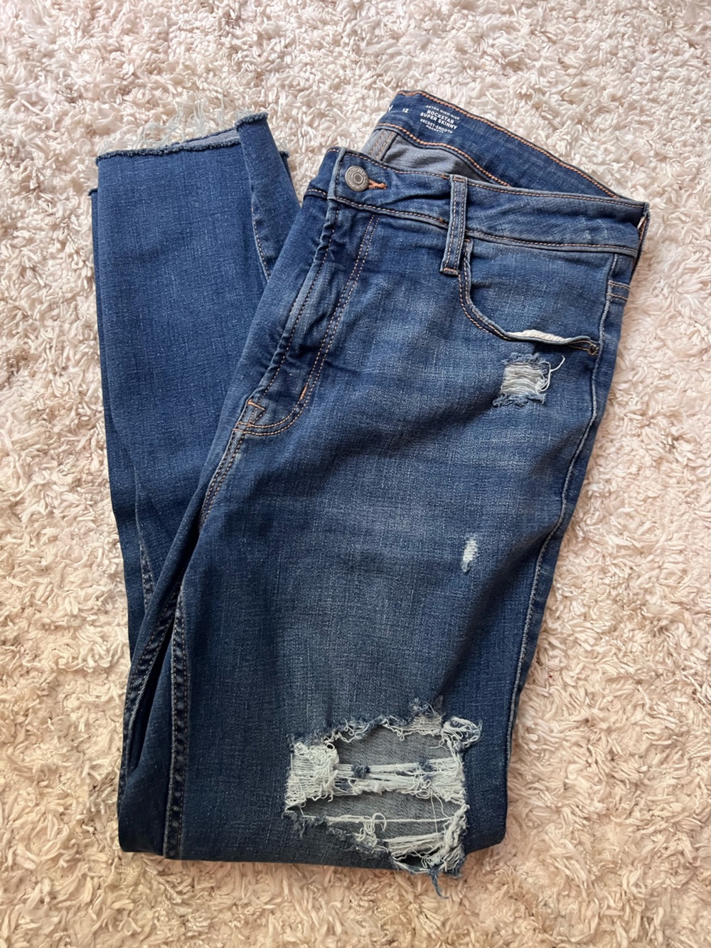 Old Navy High Rise Rockstar Skinny Straight Jeans with Distressed Accents